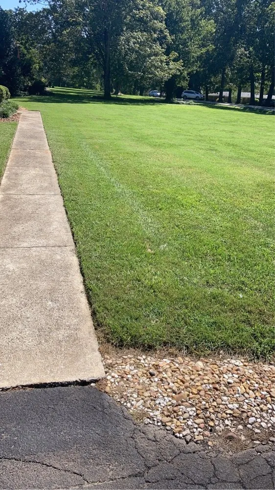 Expert lawn mowing service for homes in Tullahoma, TN by Tuttles Lawn Care
