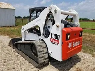 Top-rated yard cleanup service in Hutchinson, KS by Tuxedo Ranch C3