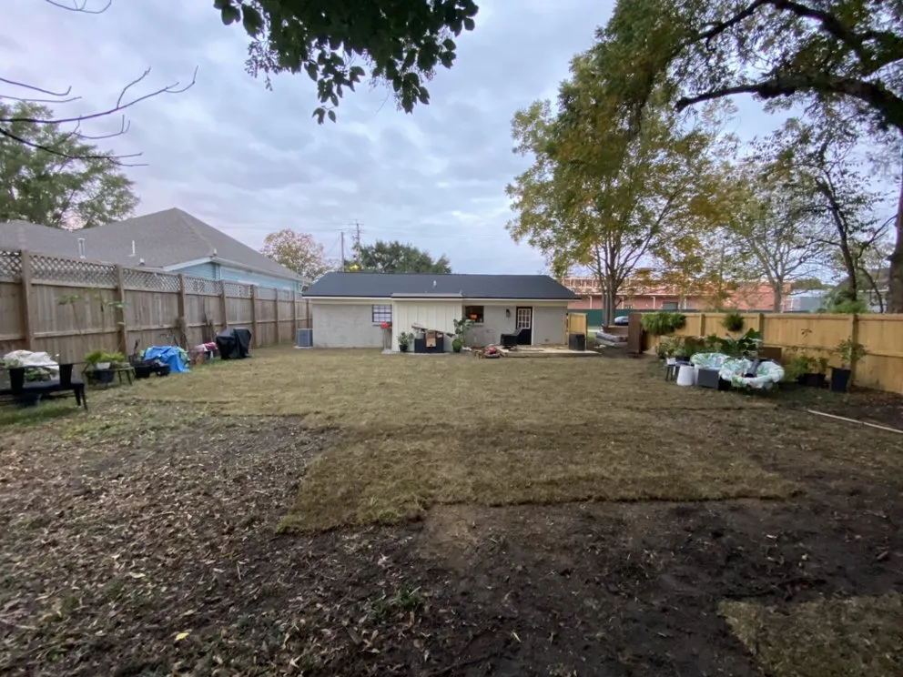 Trusted garden landscaping for beautiful yards in Mobile, AL by TV Dumpster/Debris Removal