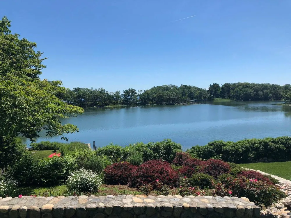 Expert garden landscaping for year-round maintenance in Darien, CT by Twardy Landscaping