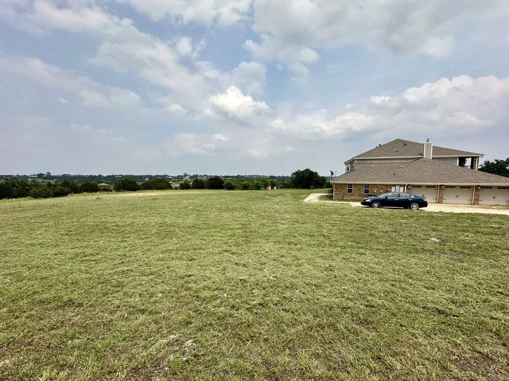 Expert lawn care service for beautiful yards in Killeen, TX by TweeLee Landscaping & Lawn Services