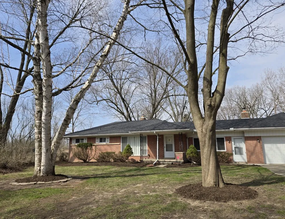 Local residential landscaping for homes in MONROE, MI by Twelve Rivers Land Management