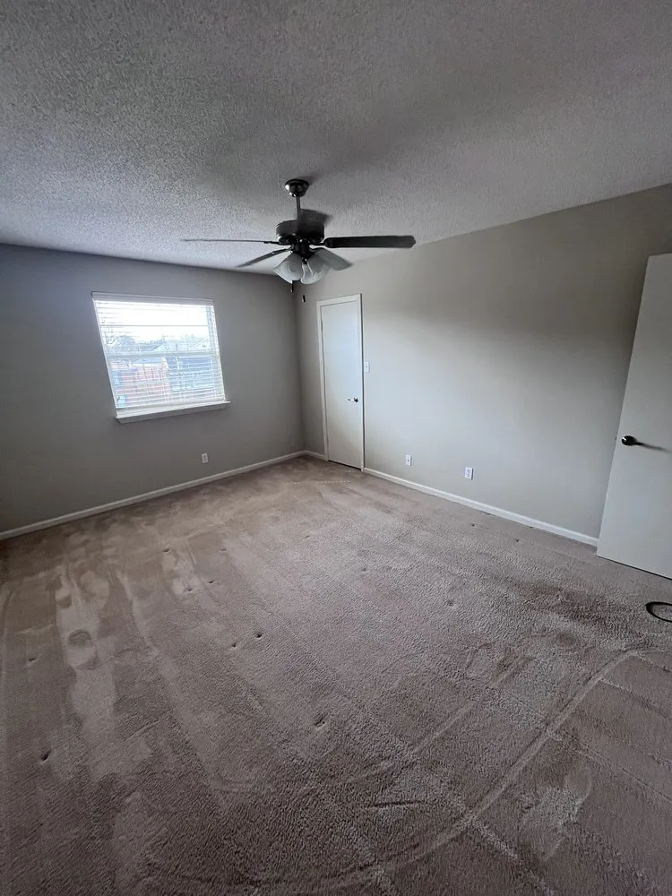 Professional residential landscaping with custom design in Chalmette, LA by Twenty and Done