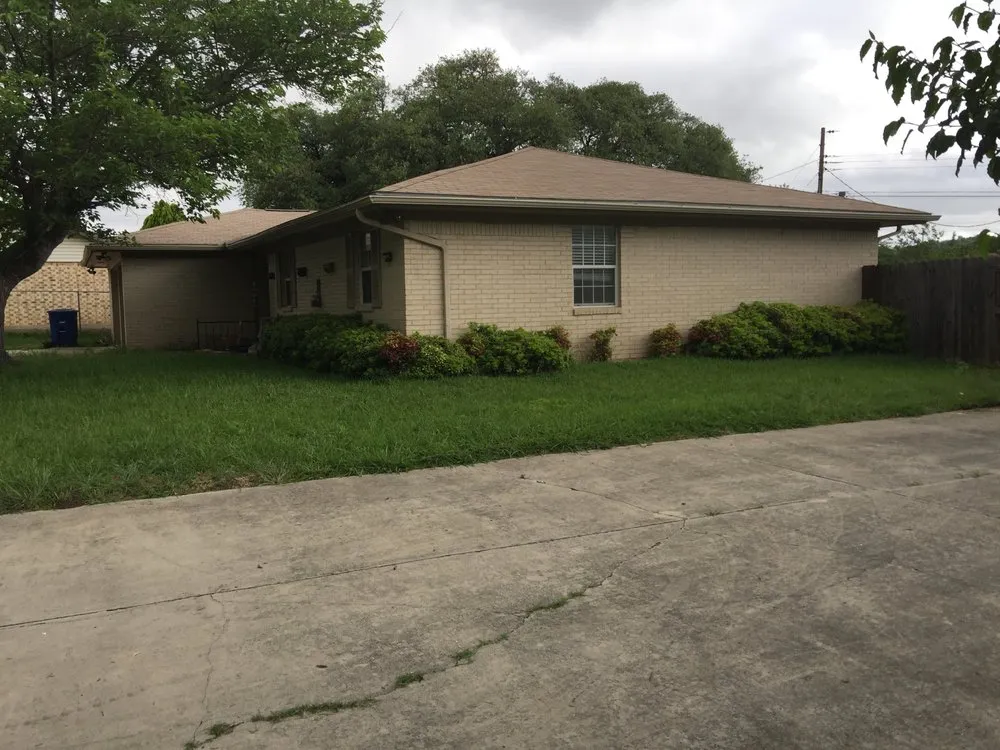 Top-rated garden landscaping for homes across Killeen, TX - Twilight Lawncare