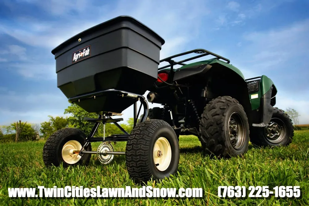 Expert lawn care service experts serving Minneapolis, MN - Twin Cities Lawn and Snow