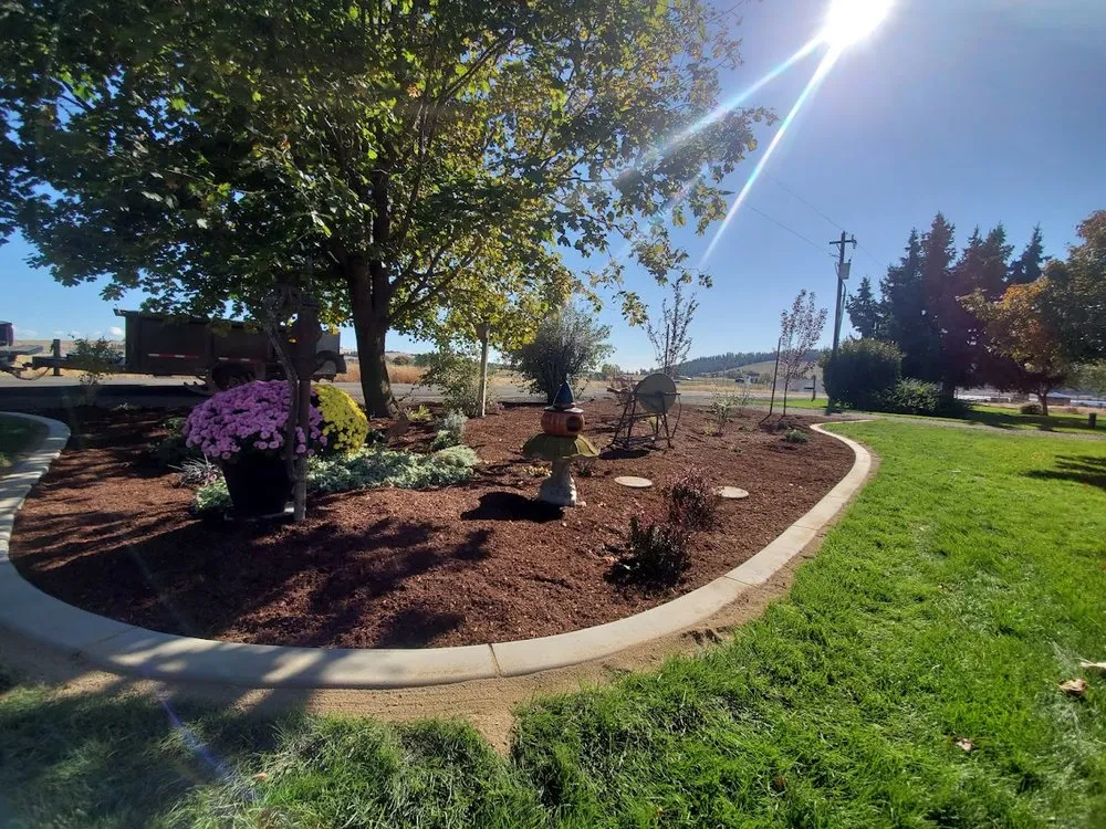 Reliable outdoor landscaping for beautiful yards across Spokane, WA - Twin Gardens