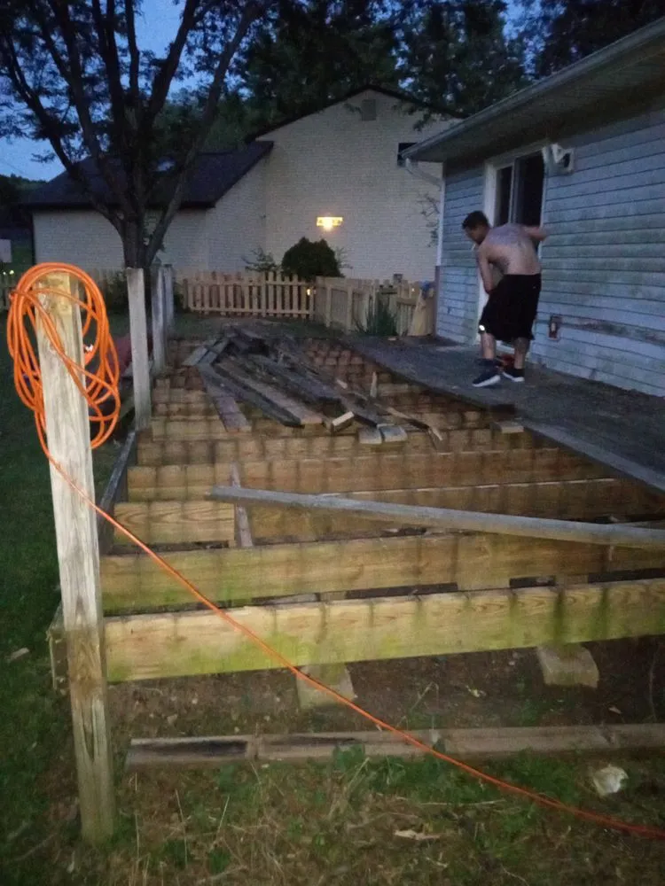 Expert lawn care service for beautiful yards in Gahanna, OH by Twin Oaks Landscaping Services