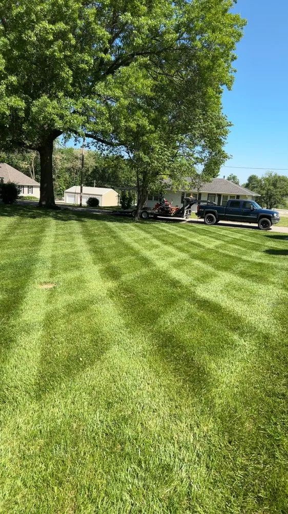 Local garden landscaping in Holt, MO by Twin Oaks Lawn and Landscape