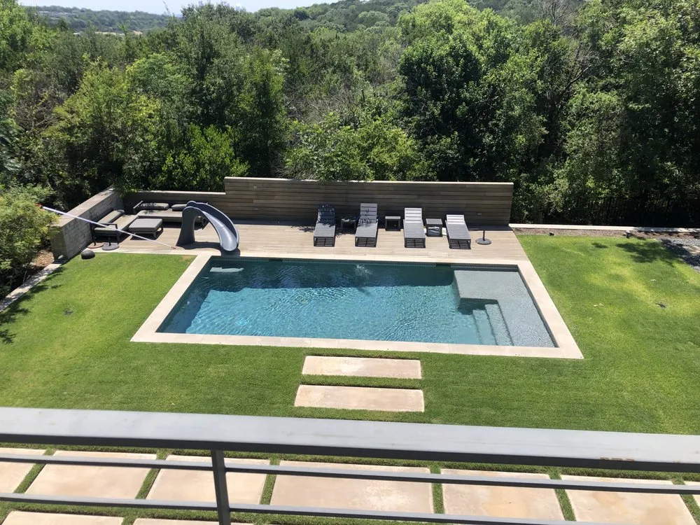 Professional yard maintenance in Lockhart, TX by Twin Tree Landscaping