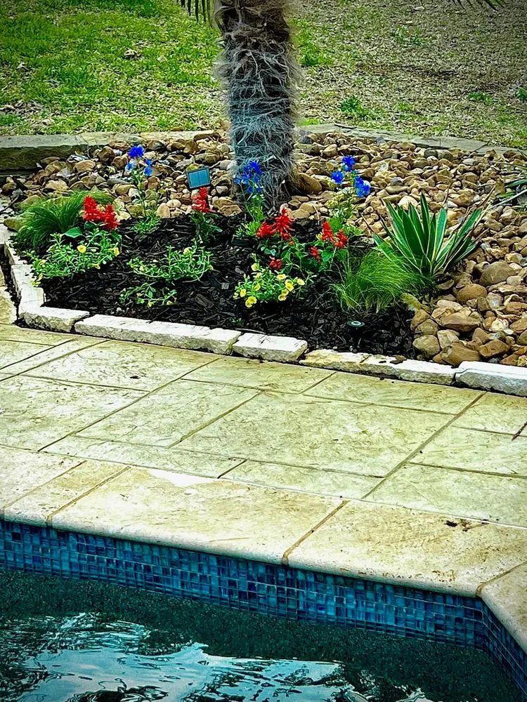 Custom yard maintenance for year-round maintenance in McKinney, TX by TwinFarms Lawn & Landscape