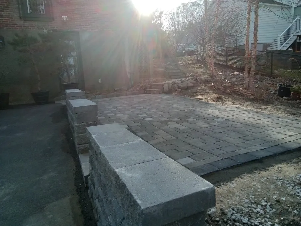 Reliable lawn care service experts serving Framingham, MA - Twins Landscaping