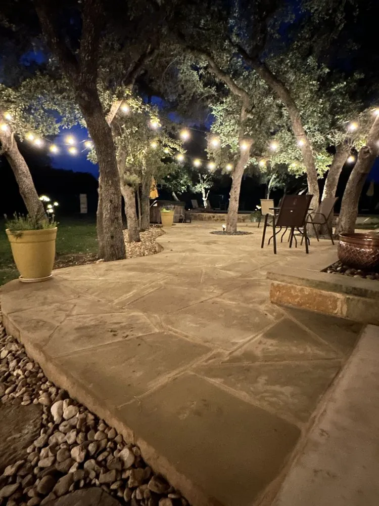 Affordable outdoor landscaping for homes across Austin, TX - Twin's Landscaping LLC