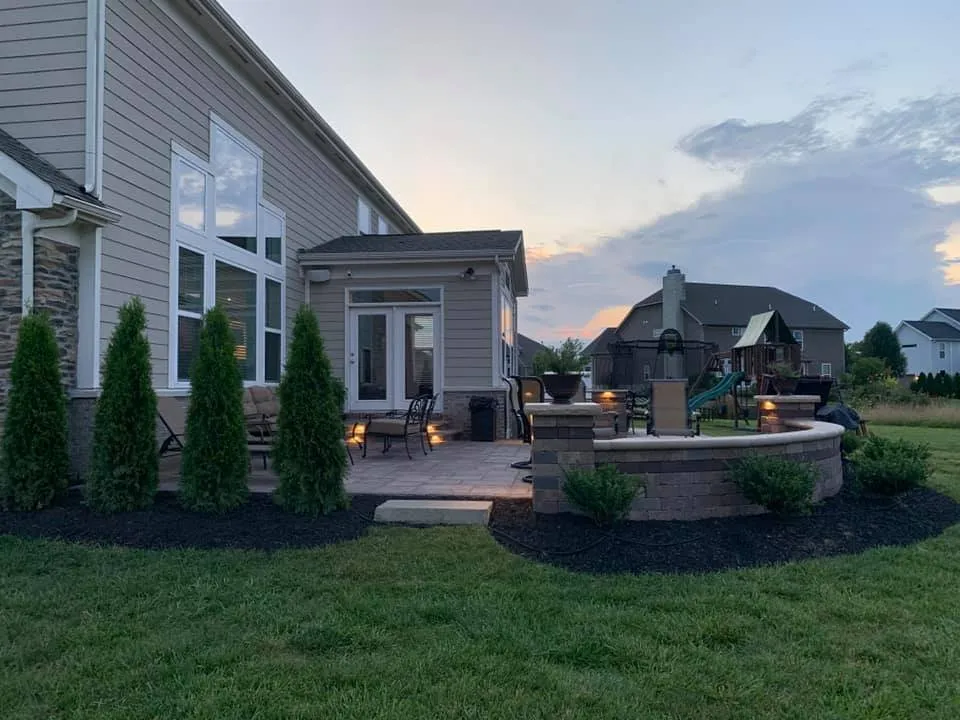 Professional landscape installation experts serving Columbus, OH - TWINSCAPES