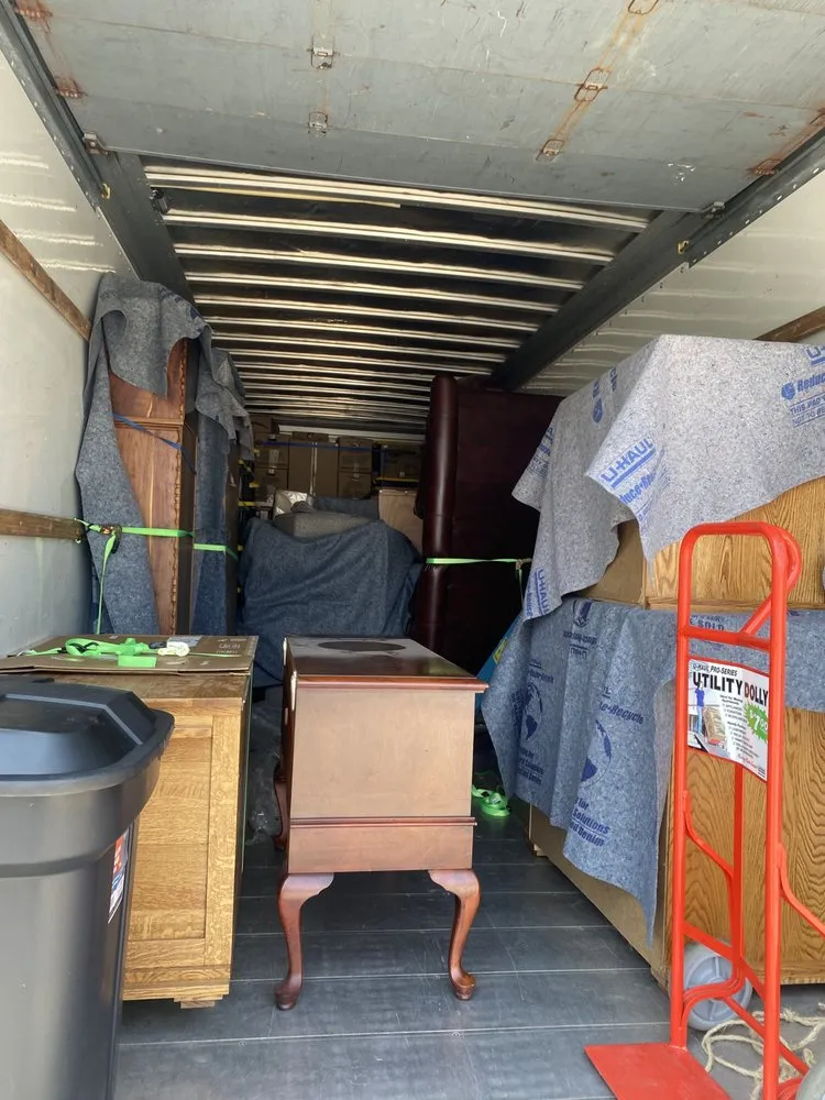 Expert yard maintenance for homes in Cedar Rapids, IA by Two Brother Enterprise