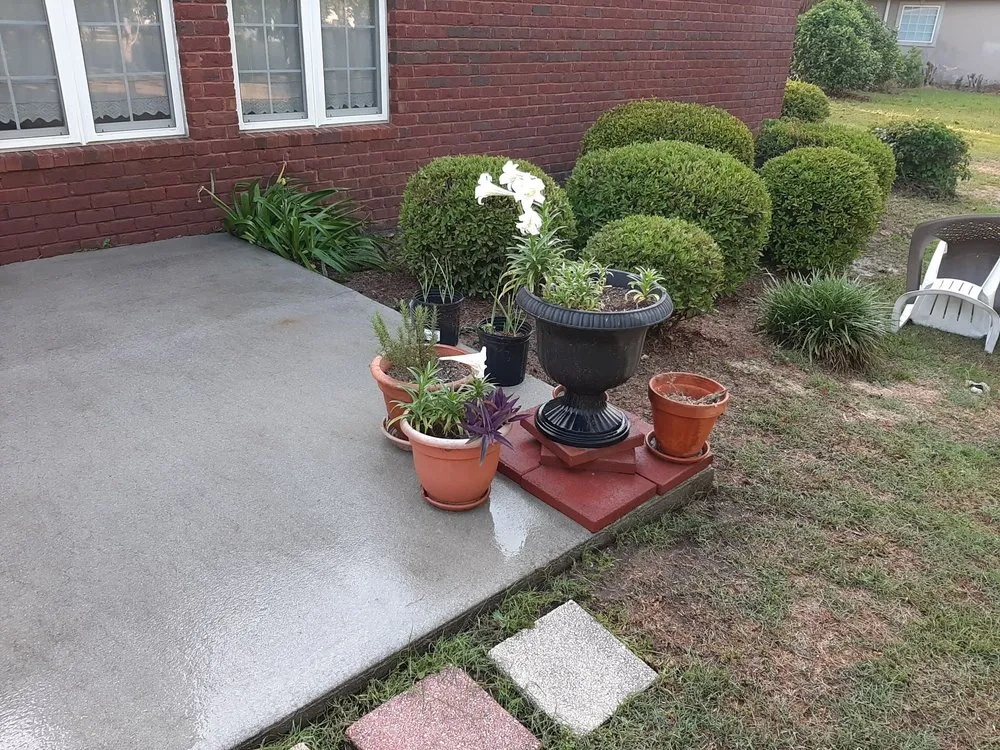 Professional residential landscaping in Statesboro, GA by Two crazy Landscaping