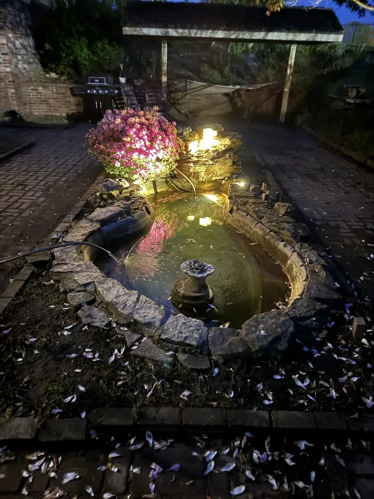 Top-rated garden landscaping in Louisville, KY - Two Fish