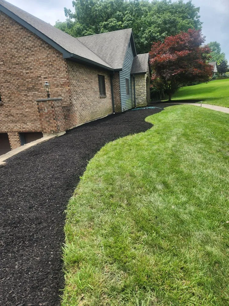 Top-rated yard cleanup service experts serving Cincinnati, OH - Two Friends Landscaping