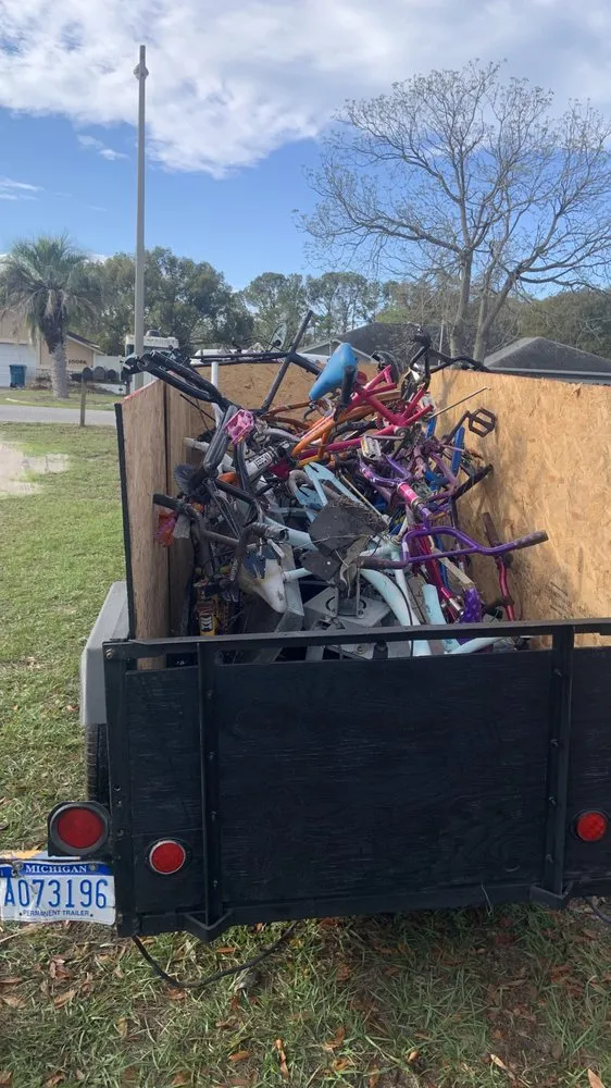Local garden landscaping for residential properties in Odessa, FL by Two Guys and a Trailer