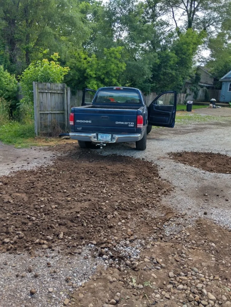 Top-rated yard cleanup service in Mishawaka, IN by Two Homies One Dream