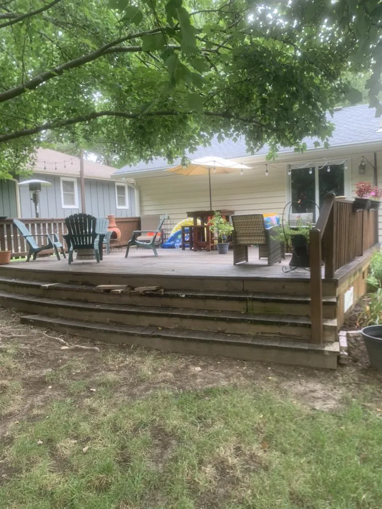 Top-rated lawn mowing service in Belton, MO by Two Knights Dream Pressure Washing