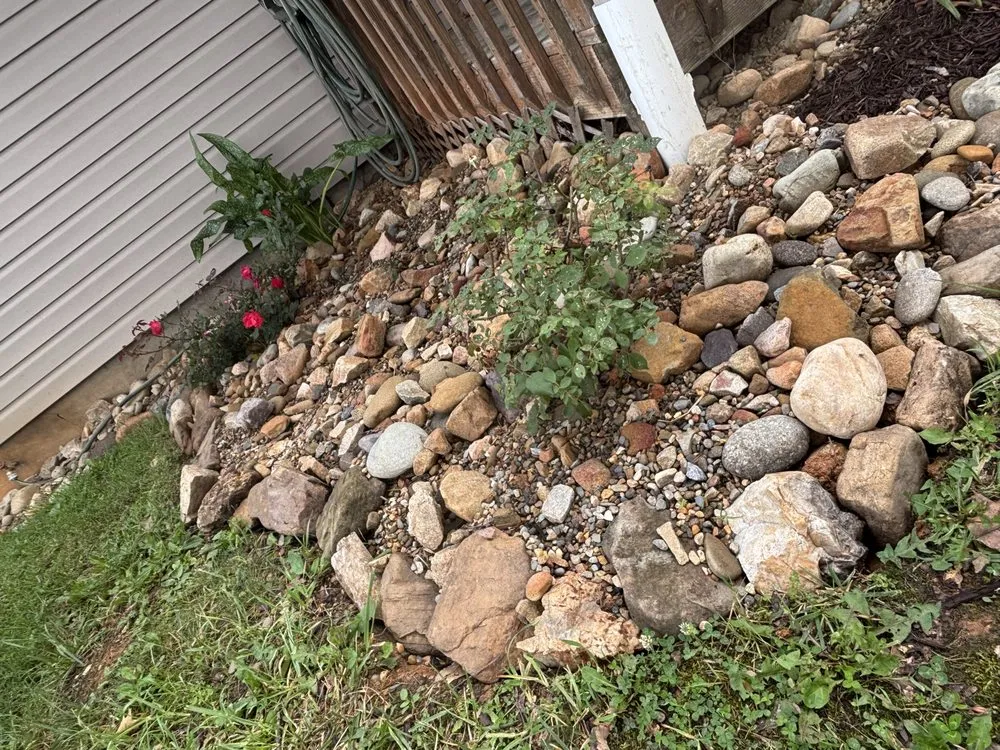 Affordable yard maintenance experts serving Mount Carmel, TN - Two Landscapers