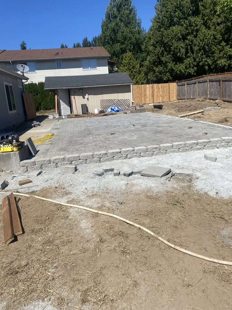 Reliable yard cleanup service experts serving Snohomish, WA - Two monkeys