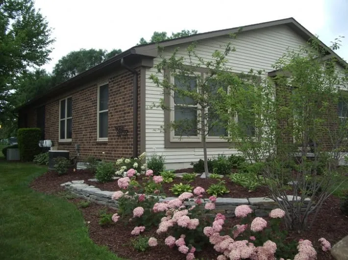 Expert outdoor landscaping experts serving Royal Oak, MI - Two Women and a Hoe