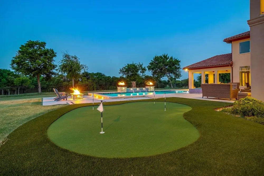 Expert residential landscaping for beautiful yards in Irving, TX by TWP