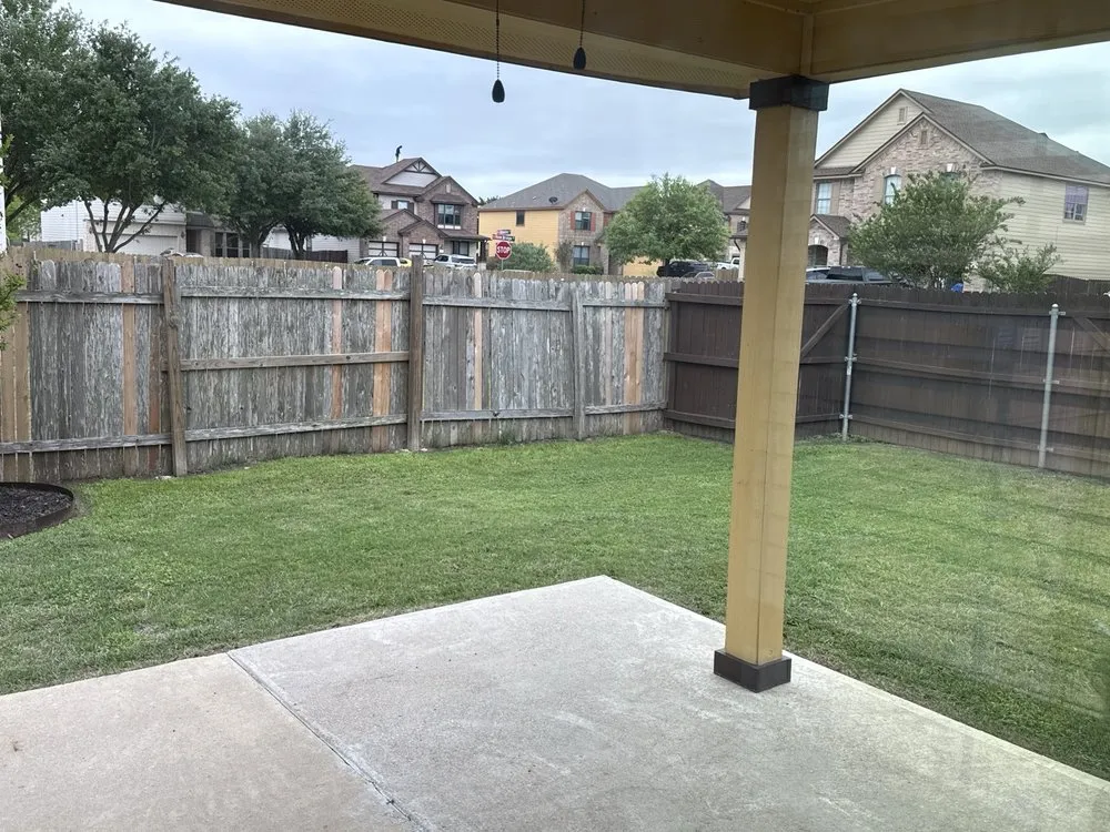 Custom yard maintenance in Kyle, TX - TW’s Lawn Care