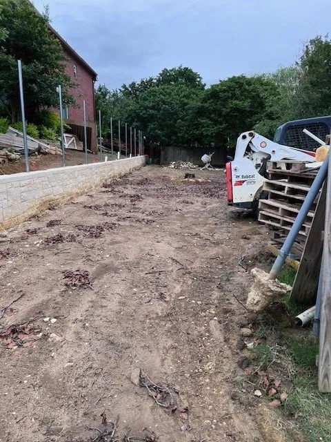 Reliable lawn mowing service experts serving Red Oak, TX - TX Blue Line Construction