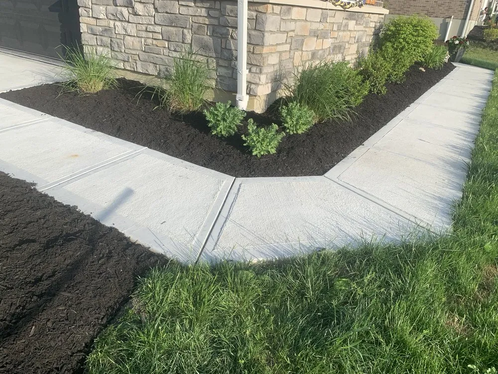 Affordable landscape design in Franklin, OH - Tye's Cutting Edge