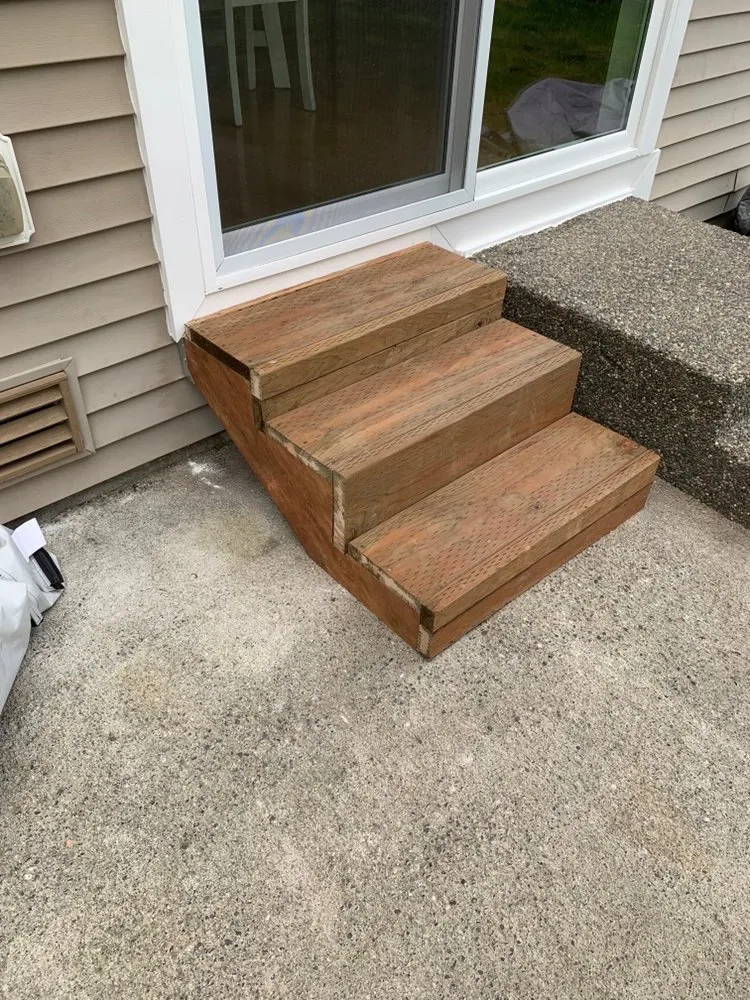 Expert residential landscaping for year-round maintenance in Yelm, WA by Tye’s Handyman Services