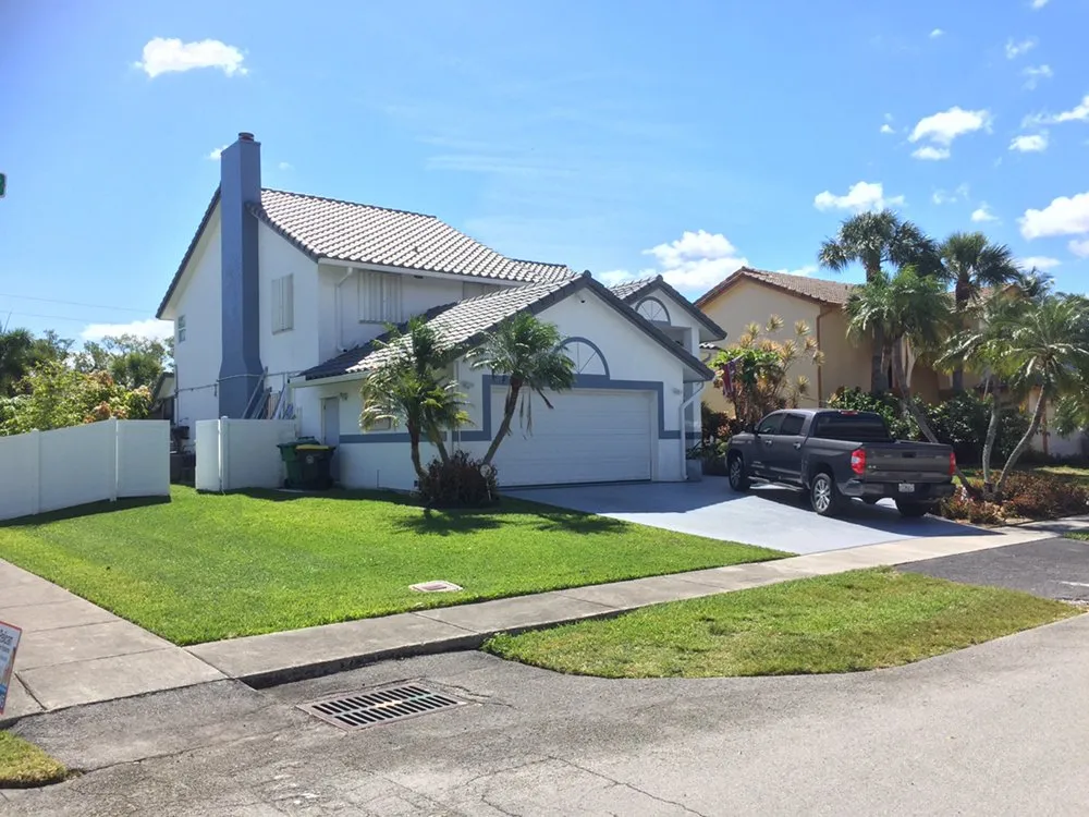 Custom residential landscaping in Hollywood, FL by Tyler Costa's Lawn Care