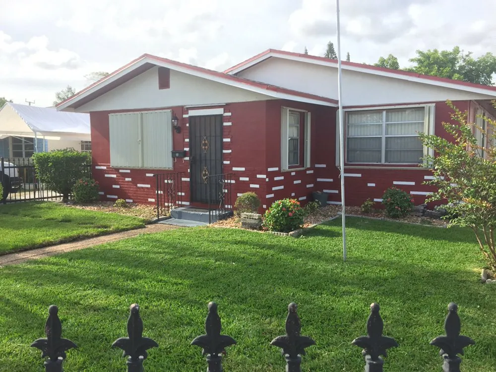 Top-rated landscape design for year-round maintenance across Hollywood, FL - Tyler Costa's Lawn Care