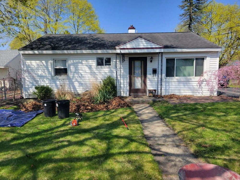 Expert yard maintenance experts serving Elmira, NY - Tyler's Lawn Care & Pressure Washing