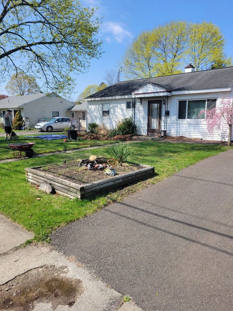 Professional lawn mowing service experts serving Elmira, NY - Tyler's Lawn Care & Pressure Washing