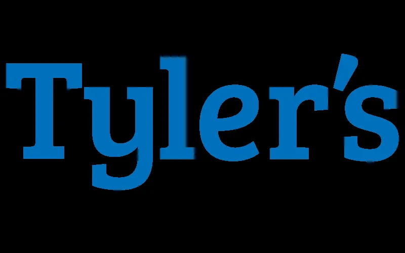 Professional lawn care service experts serving Omaha, NE - Tyler's Pool & Home Care