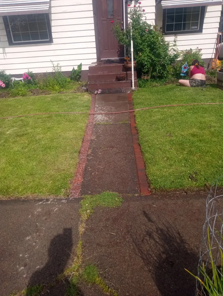 Local landscape design in Yakima, WA by Tylor Croy's Lawns