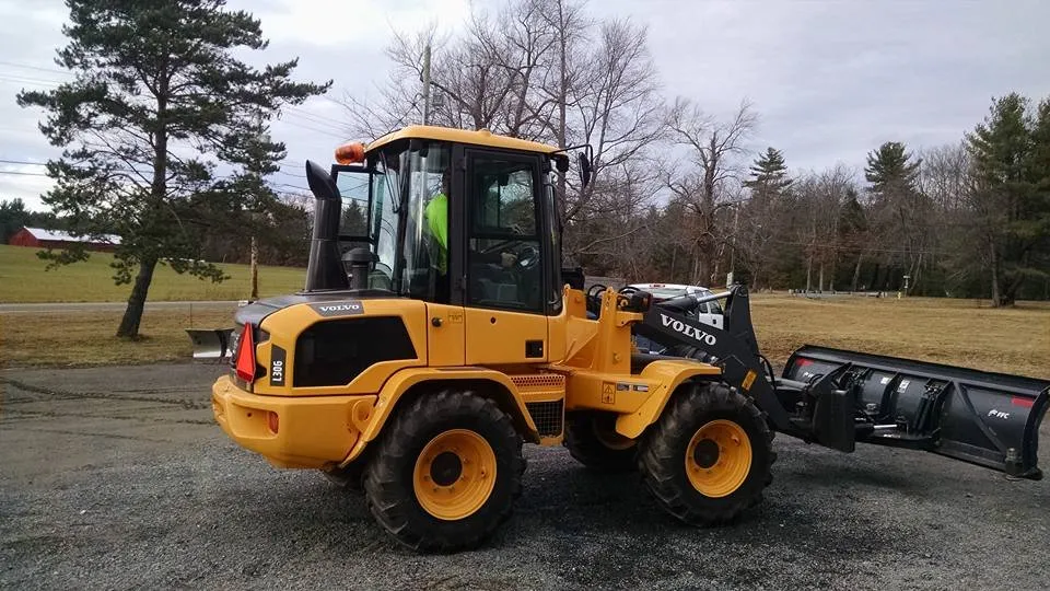 Custom lawn mowing service experts serving Southwick, MA - Tynic Landscaping