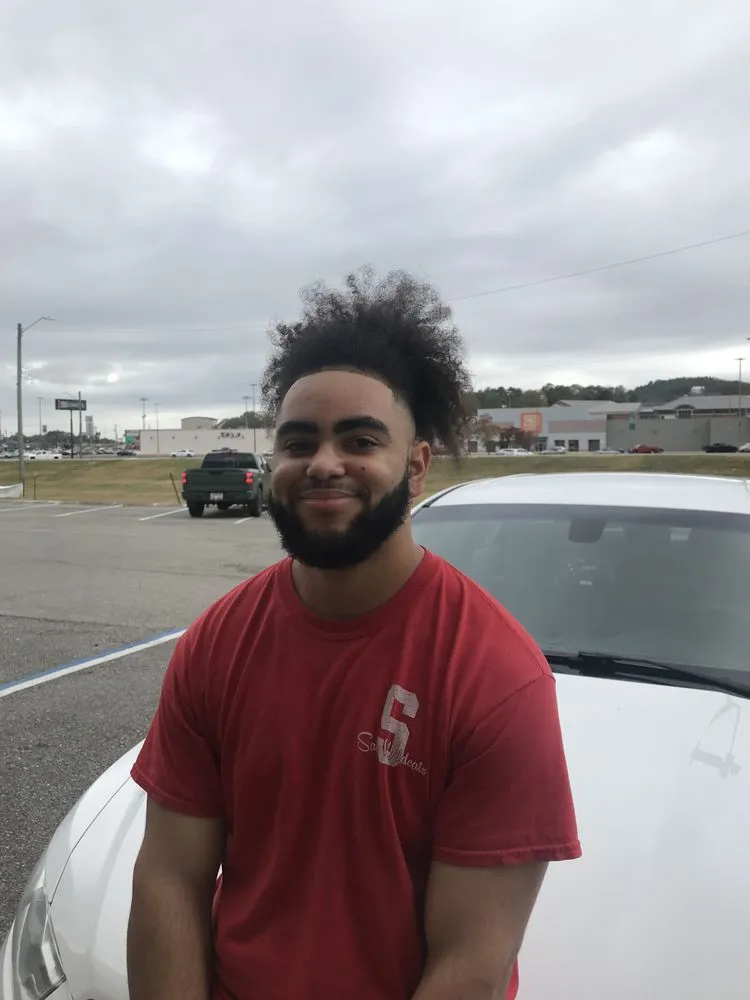 Reliable lawn mowing service in Anniston, AL by Tyrese F