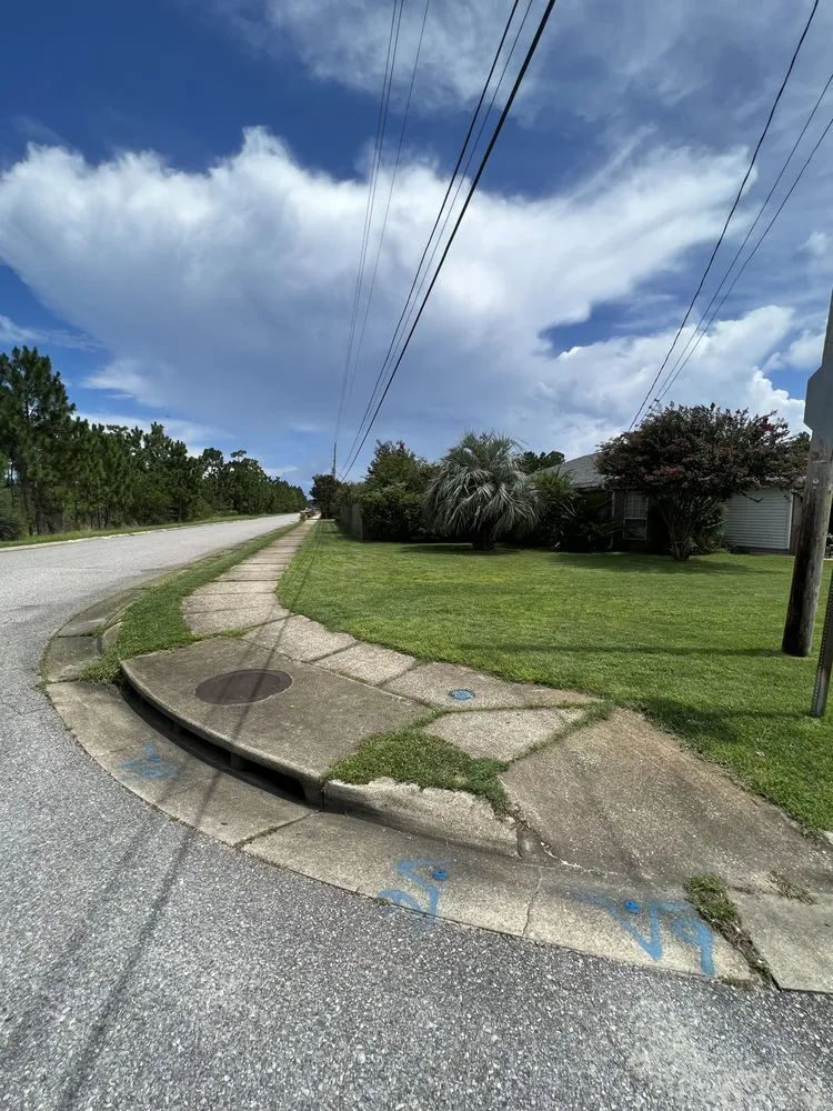 Expert landscape installation near you in Navarre, FL by Ty’s mowing company