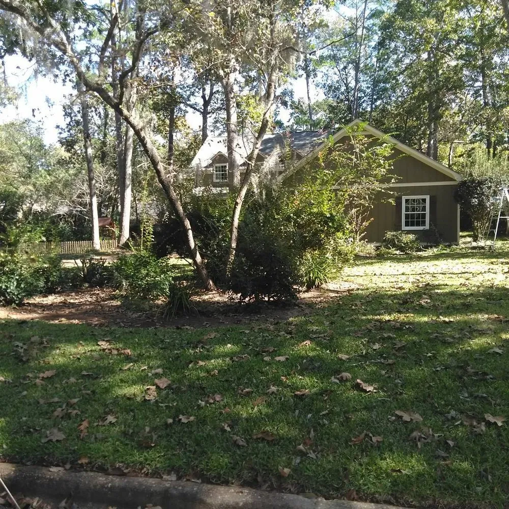 Reliable residential landscaping in Albany, GA by Tzun’s Lawn & Landscaping