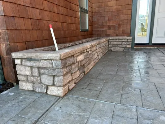 U & D Landscaping Logo