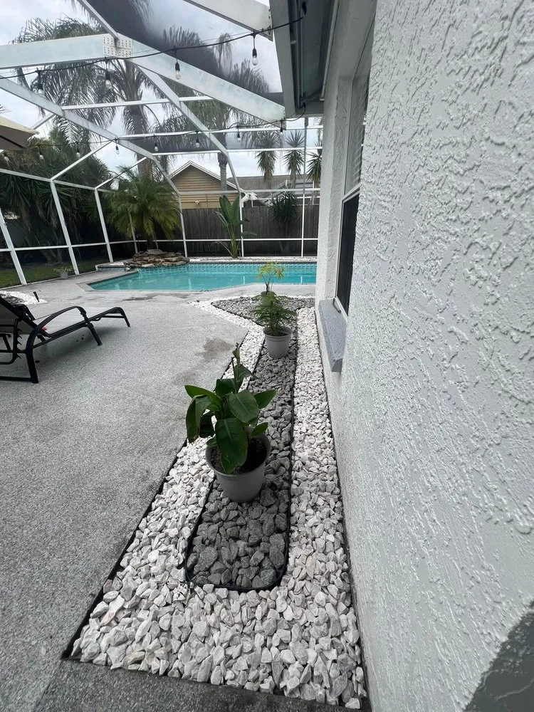 Expert yard cleanup service in Sarasota, FL by Ubben Earthworx