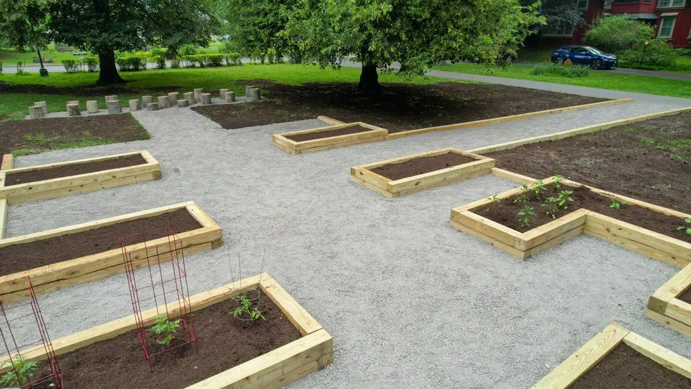 Trusted lawn care service in Canandaigua, NY - Uber Lawns & Landscape