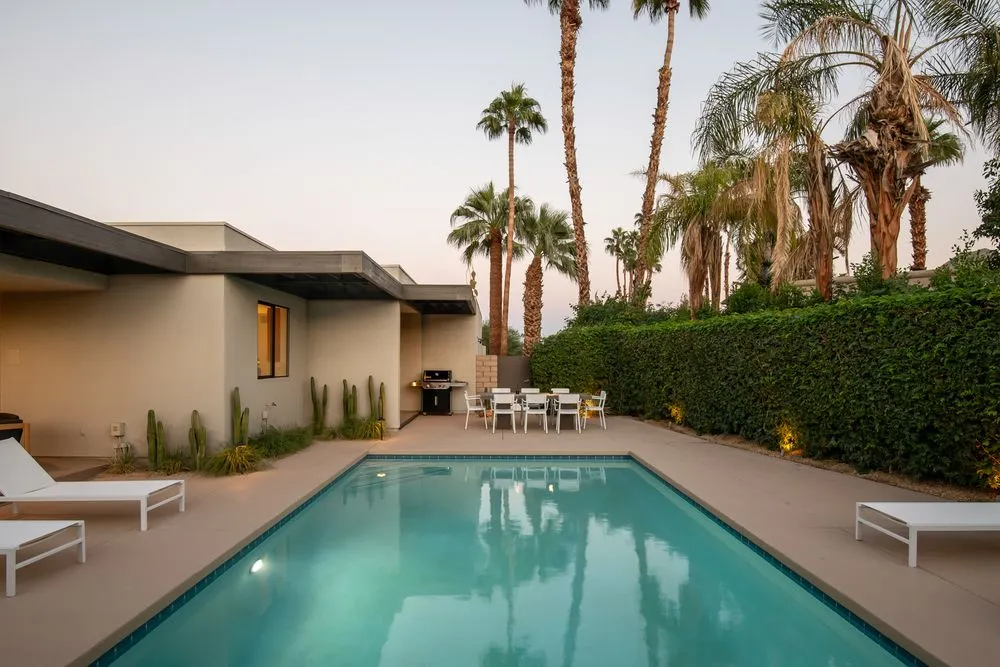 Expert yard maintenance near you in Indio, CA by UDesign Landscape