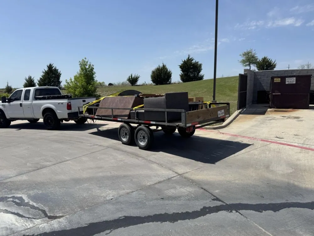 Local lawn mowing service experts serving Garland, TX - Ufckennels214