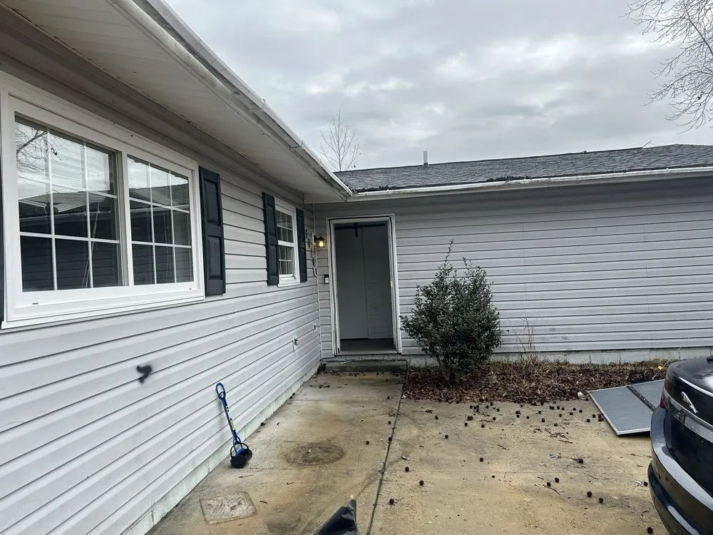 Affordable yard maintenance in Swansboro, NC by Ugly Creationz Lawncare