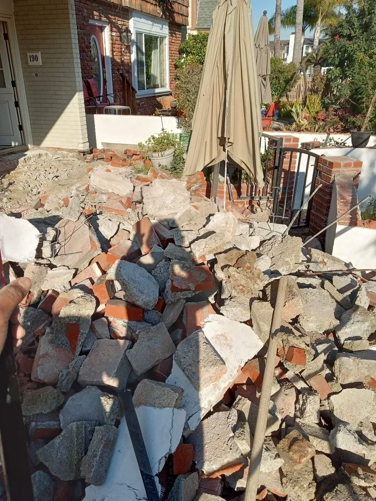 Affordable outdoor landscaping in Santa Ana, CA by UL Construction And Landscaping