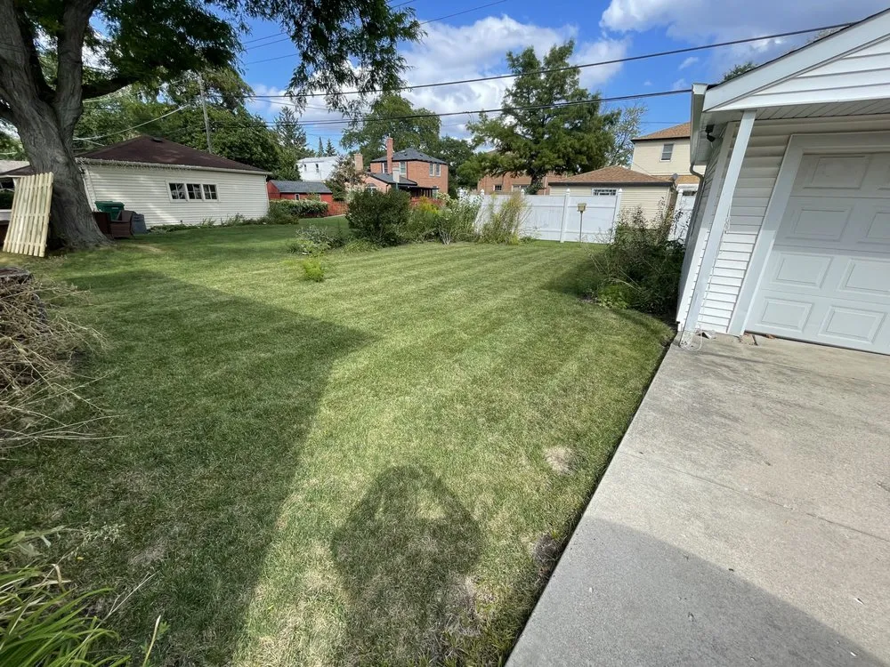 Custom outdoor landscaping in Chicago, IL - UL Landscaping